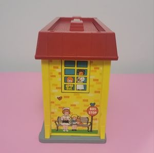 Vintage 1976 Fisher Price Little People Play Family Children's Hospital
